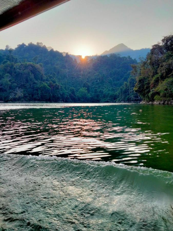 Pac Ngoi Village Homestay Ba Be Bagian luar foto